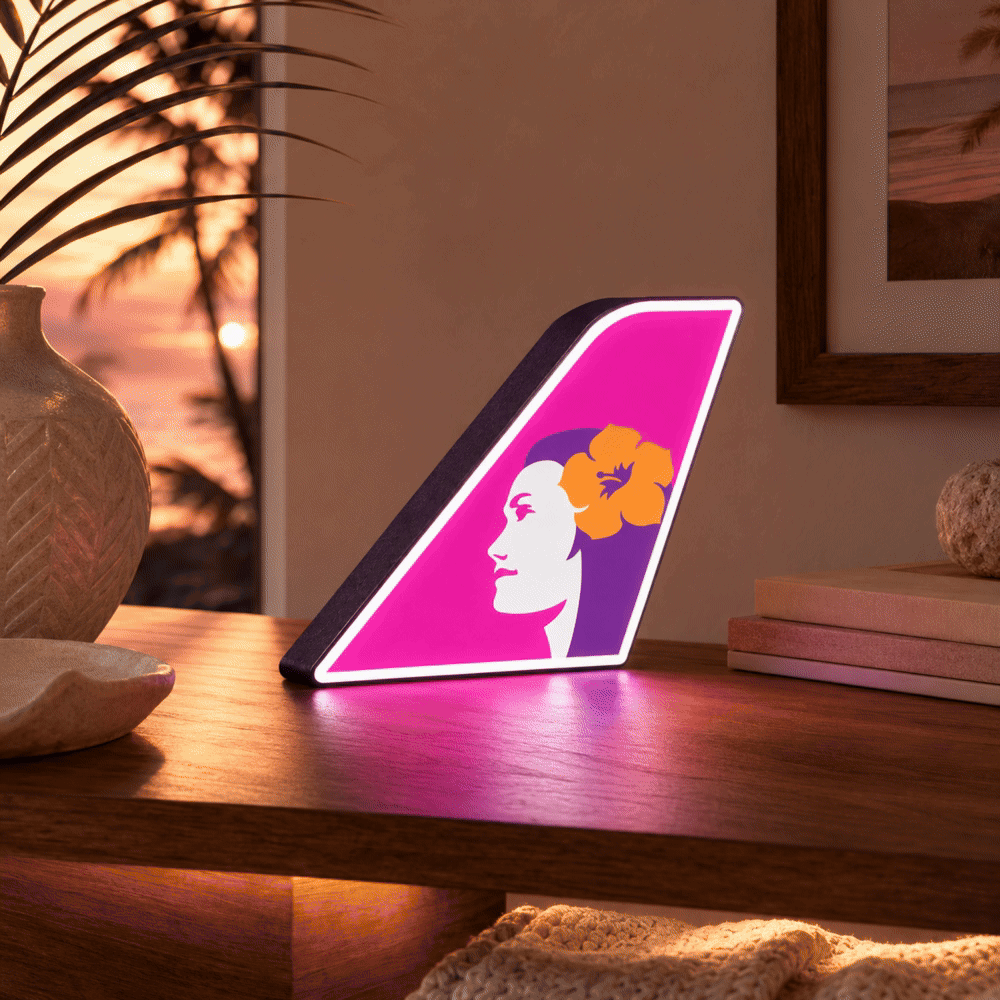 Hawaiian Airlines AeroLightBox